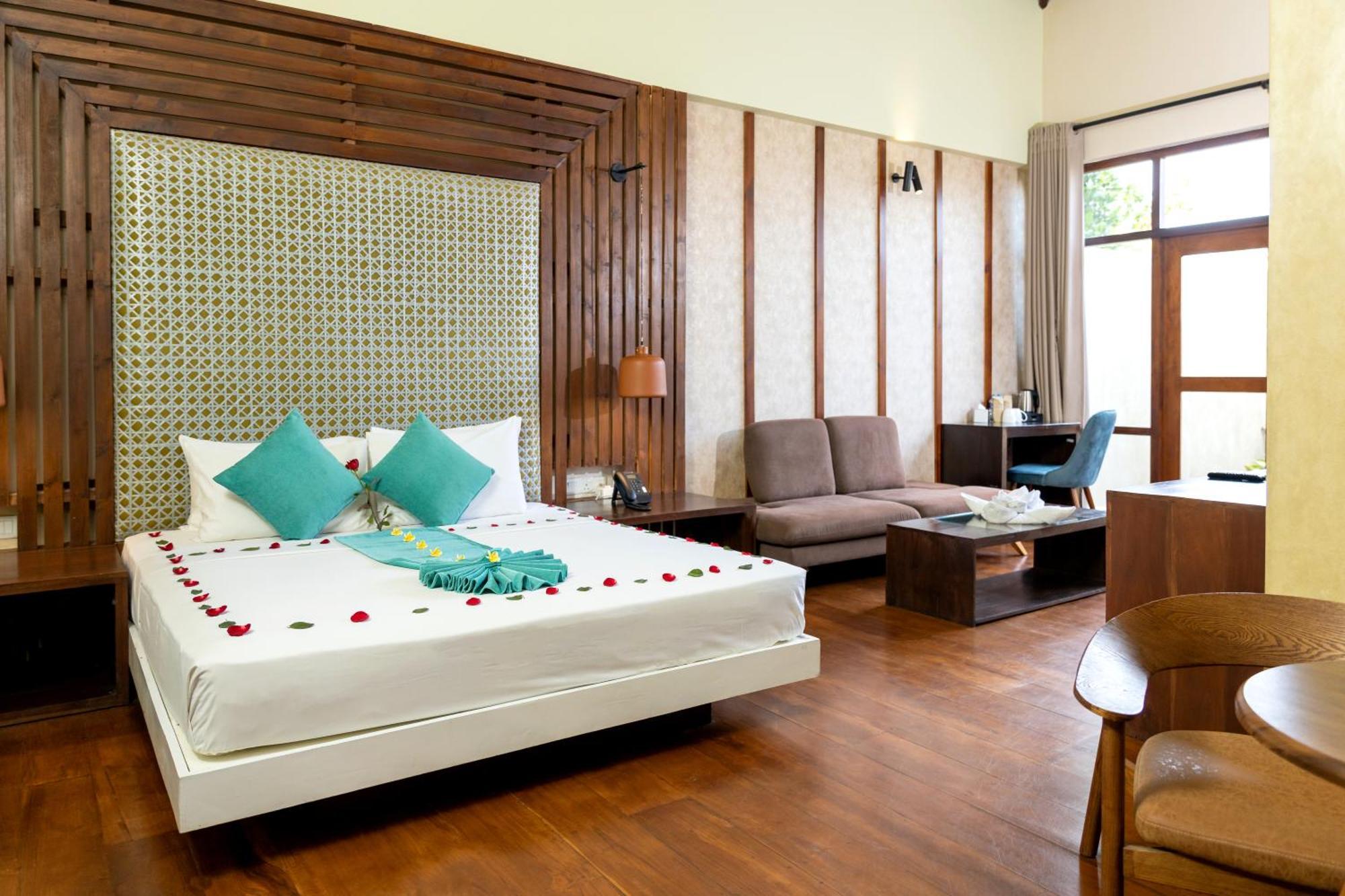 Seahorse Hotel & Spa Negombo Eksteriør billede