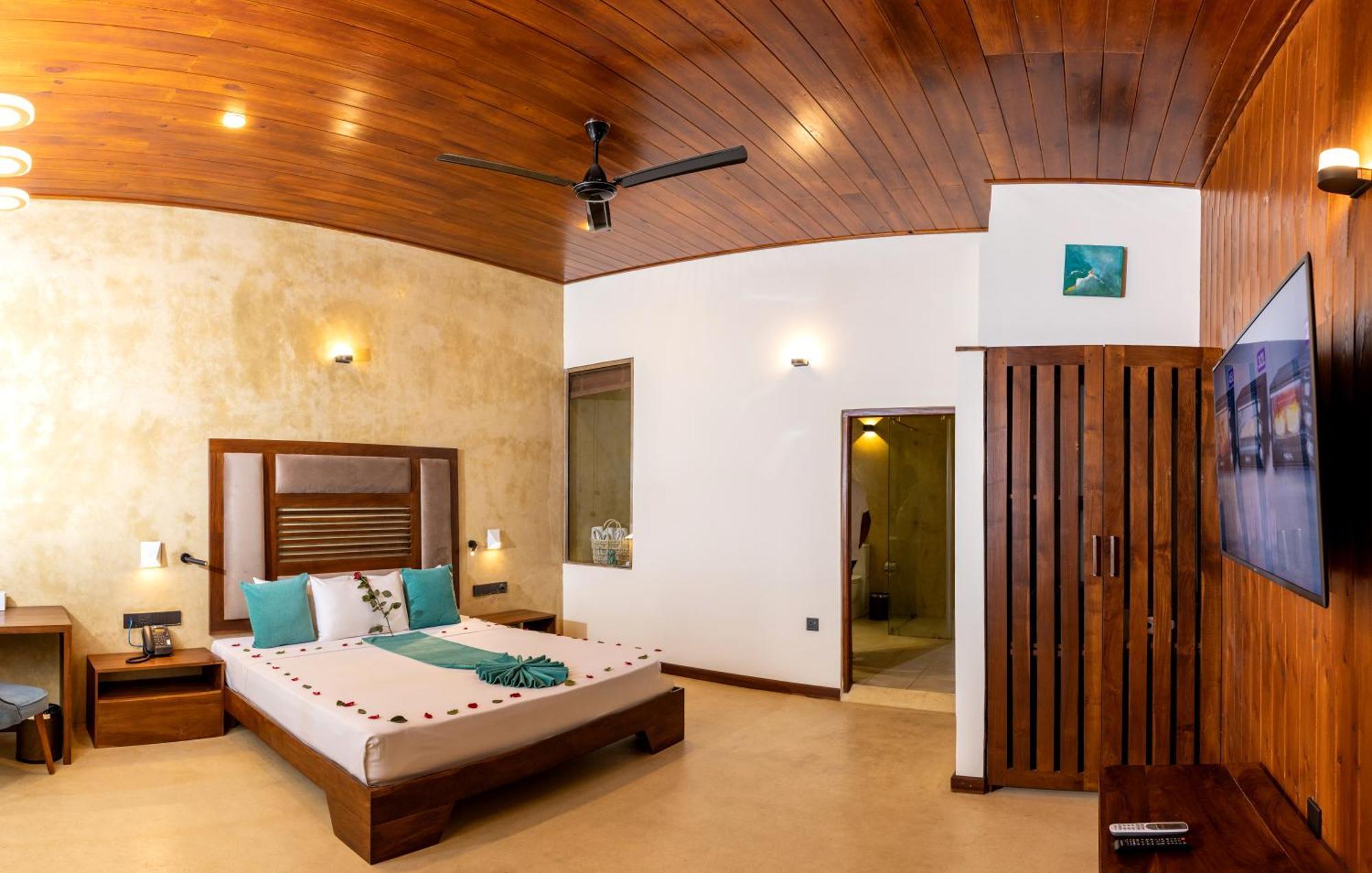 Seahorse Hotel & Spa Negombo Eksteriør billede