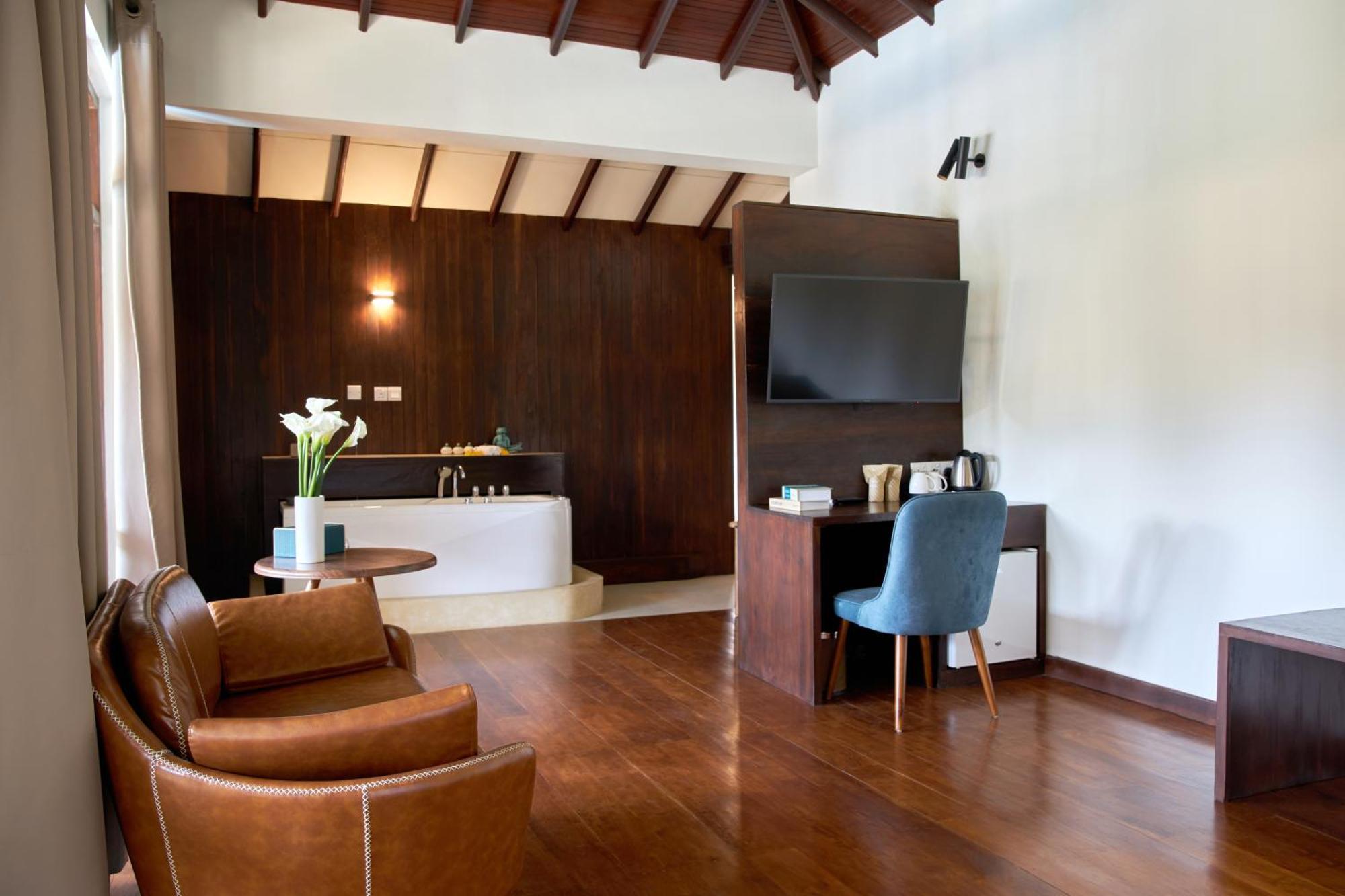 Seahorse Hotel & Spa Negombo Eksteriør billede