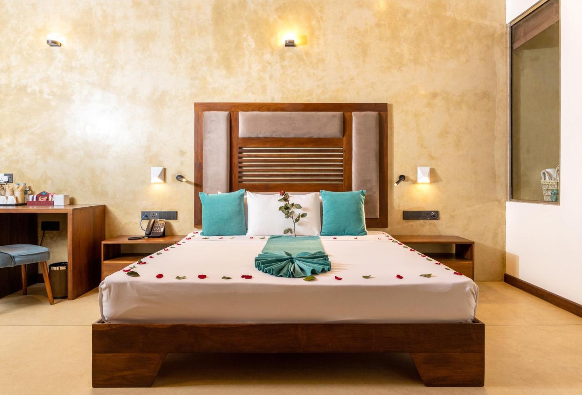 Seahorse Hotel & Spa Negombo Eksteriør billede