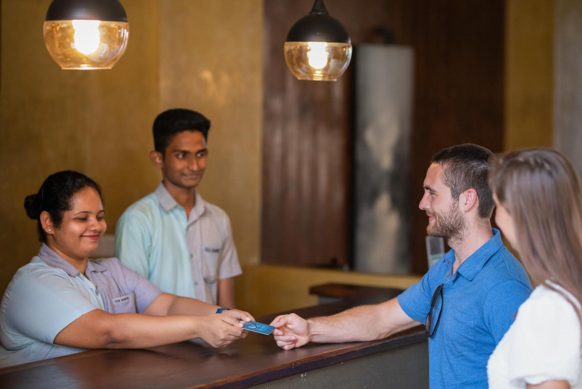 Seahorse Hotel & Spa Negombo Eksteriør billede